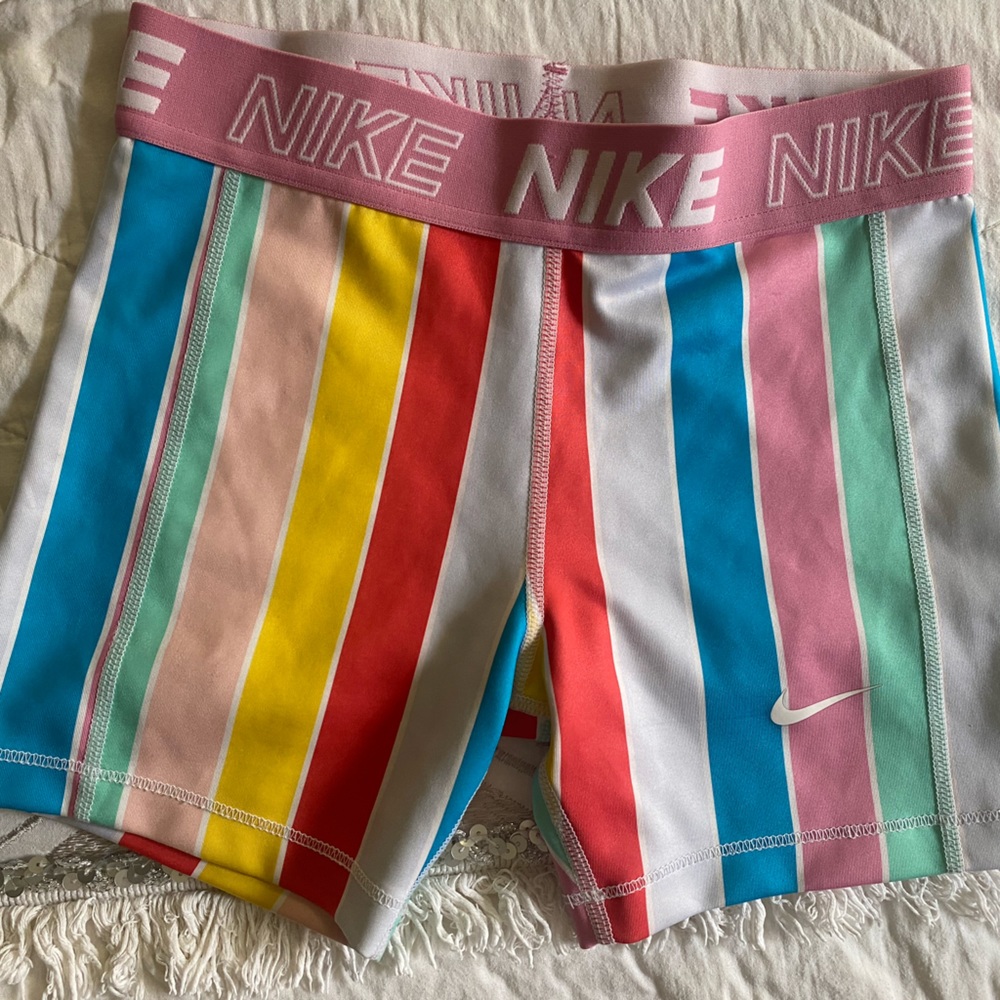 Kid Girls Nike Shorts